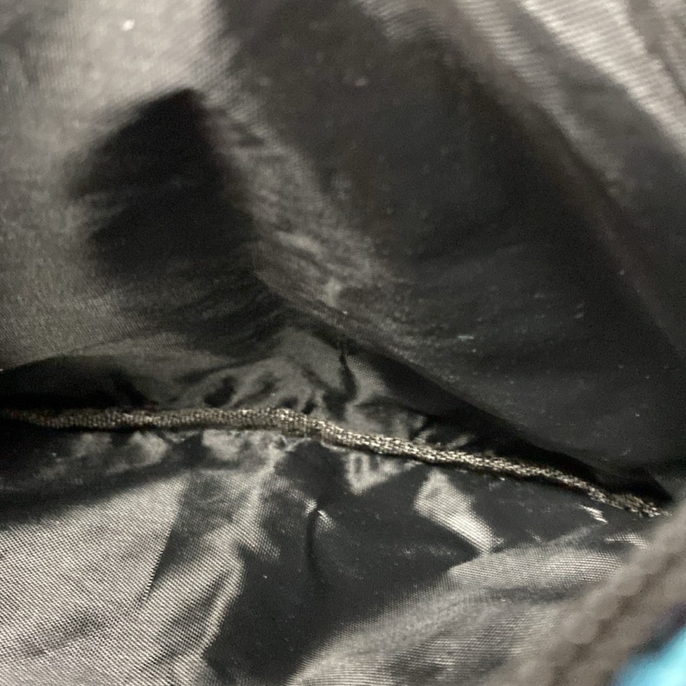 Makeup bag - Picture 3 of 3